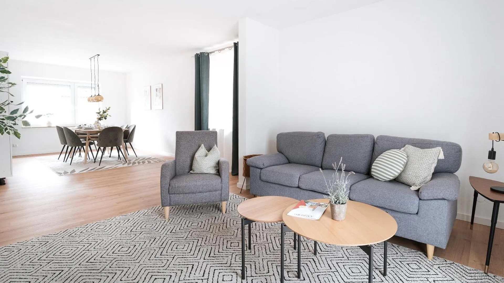 Modernes 3-Zimmer-Apartment - Naehe Krankenhaus, Altstadt, Bahnhof - Parken Amberg