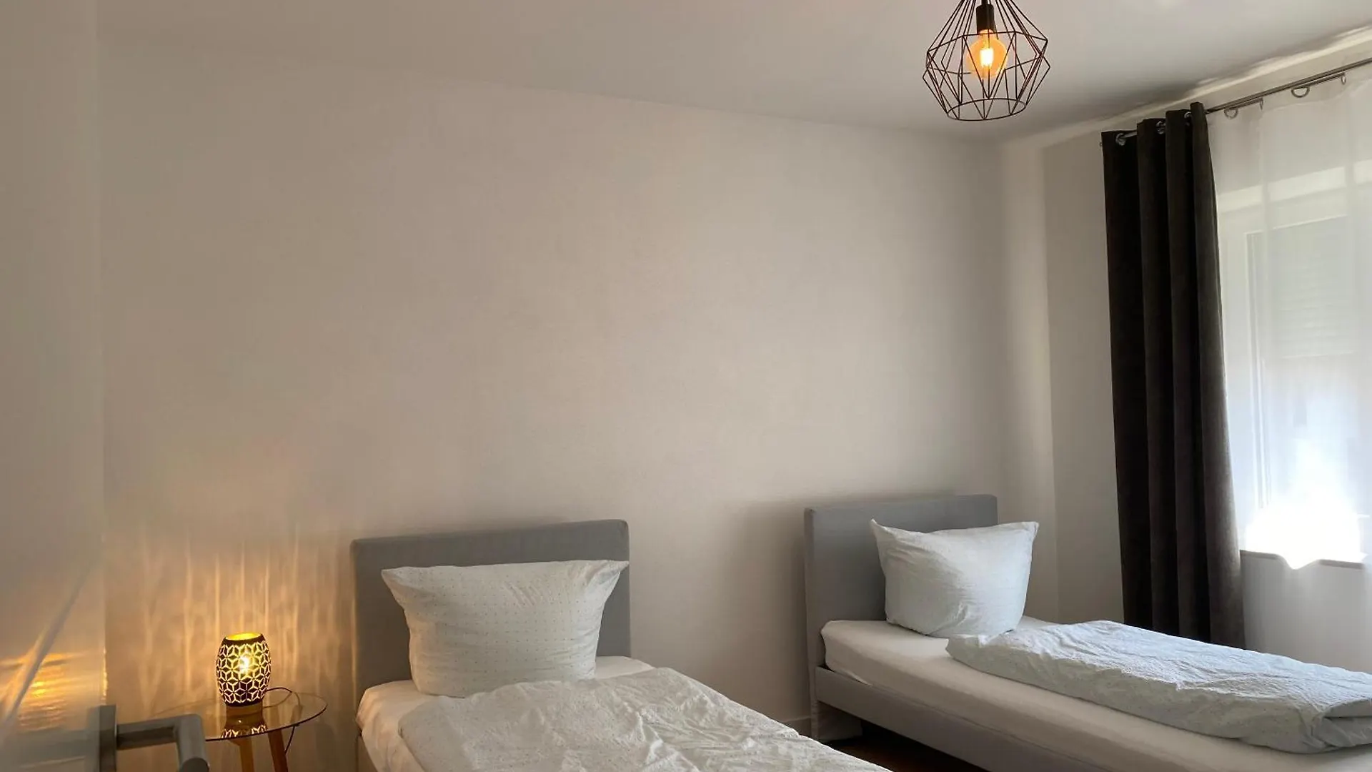 Modern Living Apartment - Naehe Krankenhaus, Altstadt, Bahnhof - 3-Zimmer Amberg Germany
